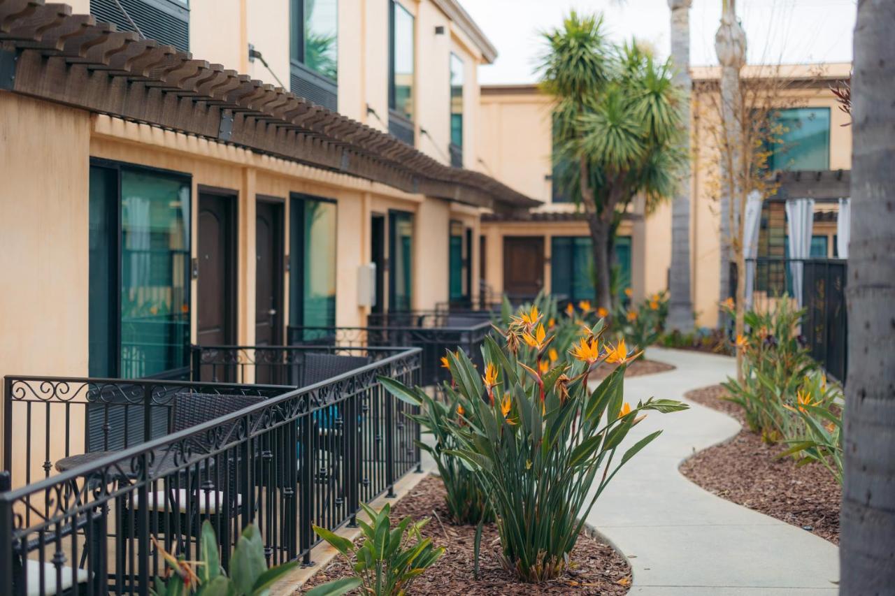 The Cove Hotel Long Beach Exterior photo